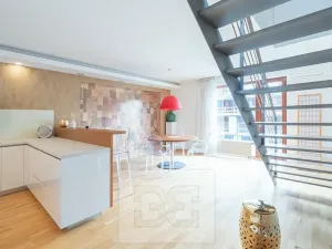 Pronájem bytu 3+kk, Praha - Holešovice, Na Maninách, 110 m2