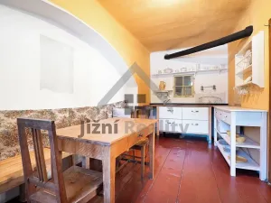 Prodej rodinného domu, Rožmberk nad Vltavou, 198 m2