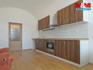 Pronájem bytu 1+kk, Ronov nad Doubravou, Zámecká, 31 m2