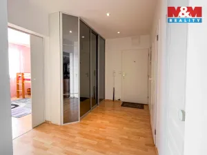 Prodej bytu 3+1, Chomutov, Svahová, 68 m2