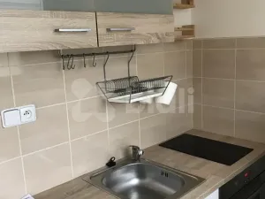 Pronájem bytu 1+kk, Praha - Háje, Hekrova, 30 m2
