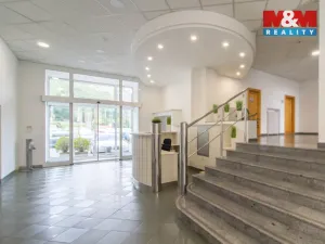 Pronájem kanceláře, Praha, Podbabská, 14 m2