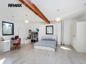 Prodej rodinného domu, Černuc, 330 m2