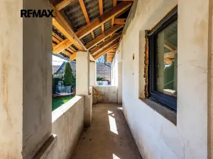 Prodej rodinného domu, Černuc, 330 m2