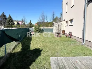 Prodej bytu 3+kk, Šestajovice, Revoluční, 74 m2