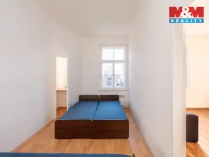 Pronájem bytu 2+kk, Praha - Holešovice, Janovského, 36 m2