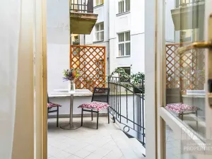 Prodej bytu 2+1, Praha - Josefov, Maiselova, 54 m2