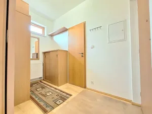 Pronájem bytu 3+kk, Praha - Vysočany, Za Lidovým domem, 58 m2