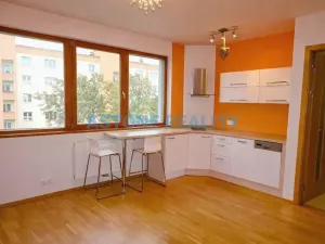 Pronájem bytu 1+kk, Praha - Břevnov, Brunclíkova, 30 m2