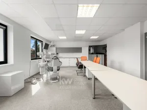 Prodej rodinného domu, Jesenice, Budějovická, 340 m2