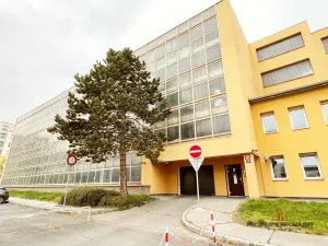 Prodej garážového stání, Praha - Střížkov, Lovosická, 18 m2