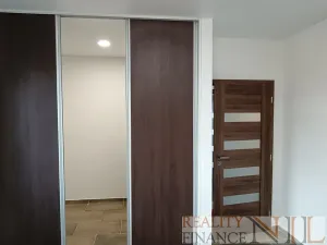 Pronájem rodinného domu, Hradec, 121 m2