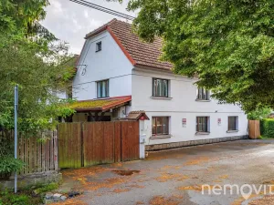 Prodej vícegeneračního domu, Lobeč, 340 m2