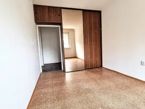 Prodej bytu 2+kk, Osek, Slovenská, 43 m2