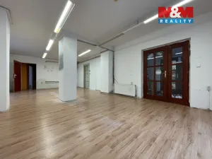 Pronájem obchodního prostoru, Prostějov, Kravařova, 70 m2