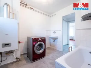 Prodej rodinného domu, Česká Lípa, Husova, 294 m2