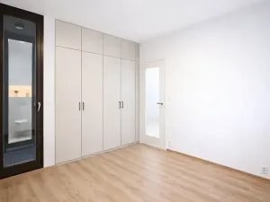 Prodej bytu 3+kk, Praha - Podolí, V rovinách, 80 m2