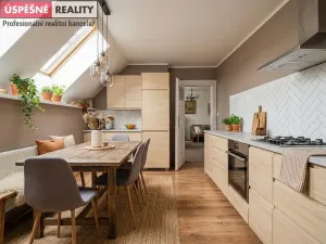 Prodej bytu 3+1, Praha - Dejvice, Na Hanspaulce, 93 m2