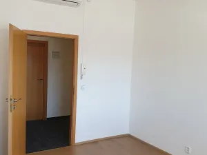 Pronájem kanceláře, Praha - Čakovice, Kostelecká, 15 m2