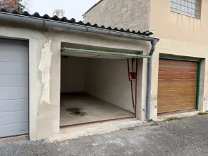 Pronájem garáže, Nové Strašecí, Jiřího Šotky, 16 m2