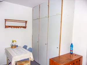 Prodej bytu 1+1, Kadaň, Na Podlesí, 36 m2