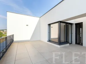 Pronájem rodinného domu, Praha - Jinonice, Nyklíčkova, 217 m2