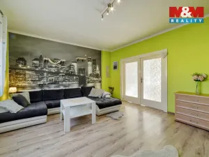 Prodej bytu 3+1, Cheb, Valdštejnova, 86 m2