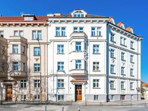 Prodej bytu 4+kk, Praha - Bubeneč, Puškinovo náměstí, 147 m2