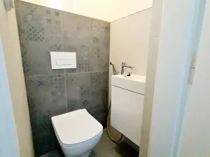 Pronájem bytu 3+kk, Praha - Bubeneč, Eliášova, 90 m2
