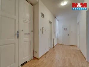 Pronájem bytu 2+1, Plzeň - Jižní Předměstí, Klatovská třída, 72 m2