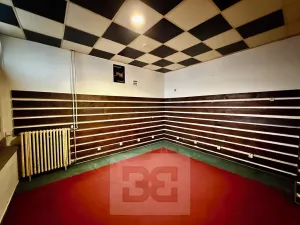 Pronájem obchodního prostoru, Neratovice, Mládežnická, 150 m2