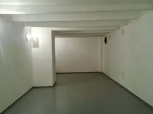 Prodej skladu, Praha - Bubeneč, Šestidomí, 403 m2