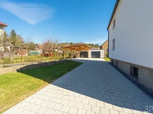 Prodej rodinného domu, Slapy, 309 m2