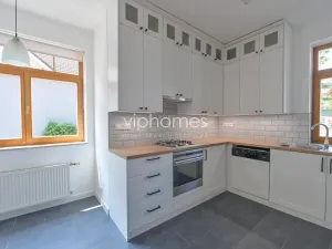 Pronájem vily, Praha - Nebušice, 250 m2