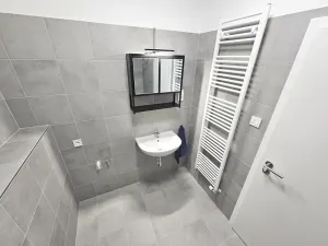 Pronájem bytu 2+kk, Praha - Vysočany, Gerstelova, 52 m2
