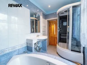 Prodej podílu rodinného domu, Praha - Michle, Na rolích, 85 m2