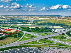 Prodej obchodního prostoru, Brno, Hněvkovského, 3000 m2