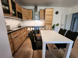 Pronájem bytu 3+kk, Praha - Strašnice, V olšinách, 83 m2