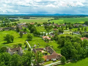 Prodej pozemku pro bydlení, Hrachoviště, 2949 m2