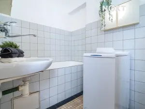 Prodej bytu 3+1, České Budějovice, Suchovrbenské nám., 65 m2