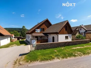 Prodej rodinného domu, Horní Stropnice, 360 m2