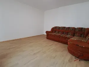 Pronájem bytu 1+1, Mochov, Havlíčkova, 28 m2