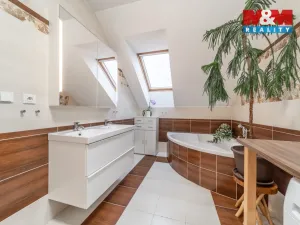 Prodej rodinného domu, Zlatá, 148 m2