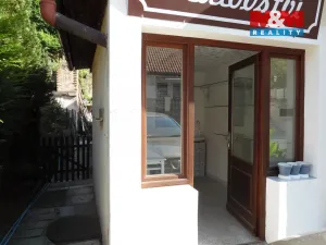 Pronájem obchodního prostoru, Karlštejn, 23 m2
