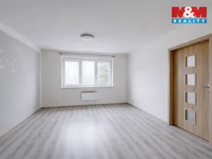 Prodej bytu 3+1, Mariánské Lázně - Úšovice, Ke Kasárnům, 63 m2