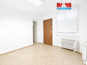 Pronájem obchodního prostoru, Nymburk, Maršála Koněva, 12 m2