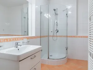 Prodej bytu 2+kk, Praha - Strašnice, Názovská, 48 m2