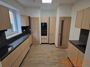 Prodej bytu 2+kk, Uherský Brod, Ant. Dvořáka, 66 m2