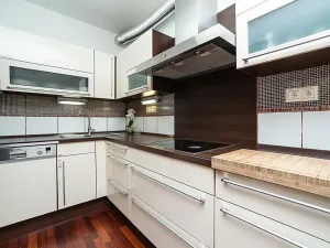 Pronájem bytu 2+kk, Praha - Dubeč, U lipové aleje, 60 m2