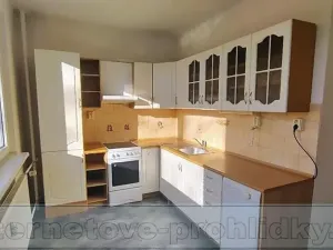 Pronájem bytu 3+1, Liberec, Broumovská, 75 m2